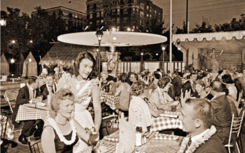 Poolside Dining.jpg